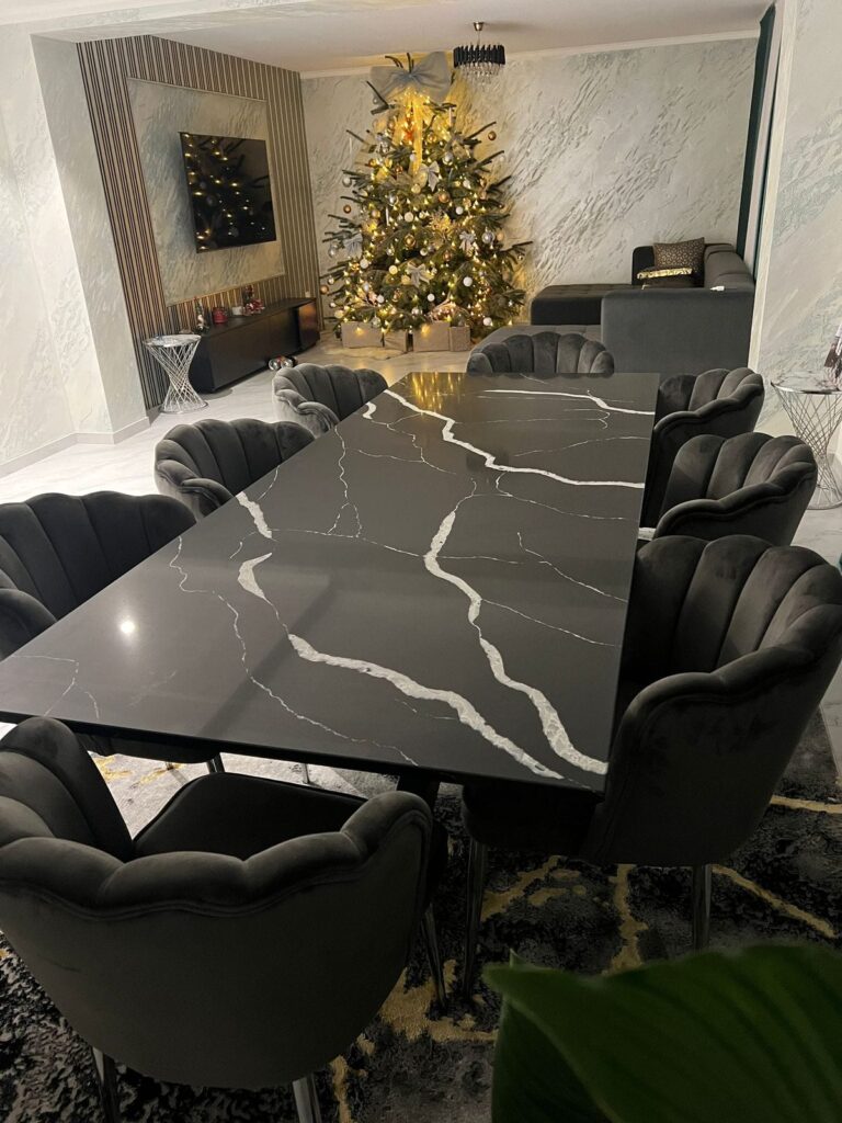 Blat de bucătărie din piatră naturală – lucrare Kawa Stone
