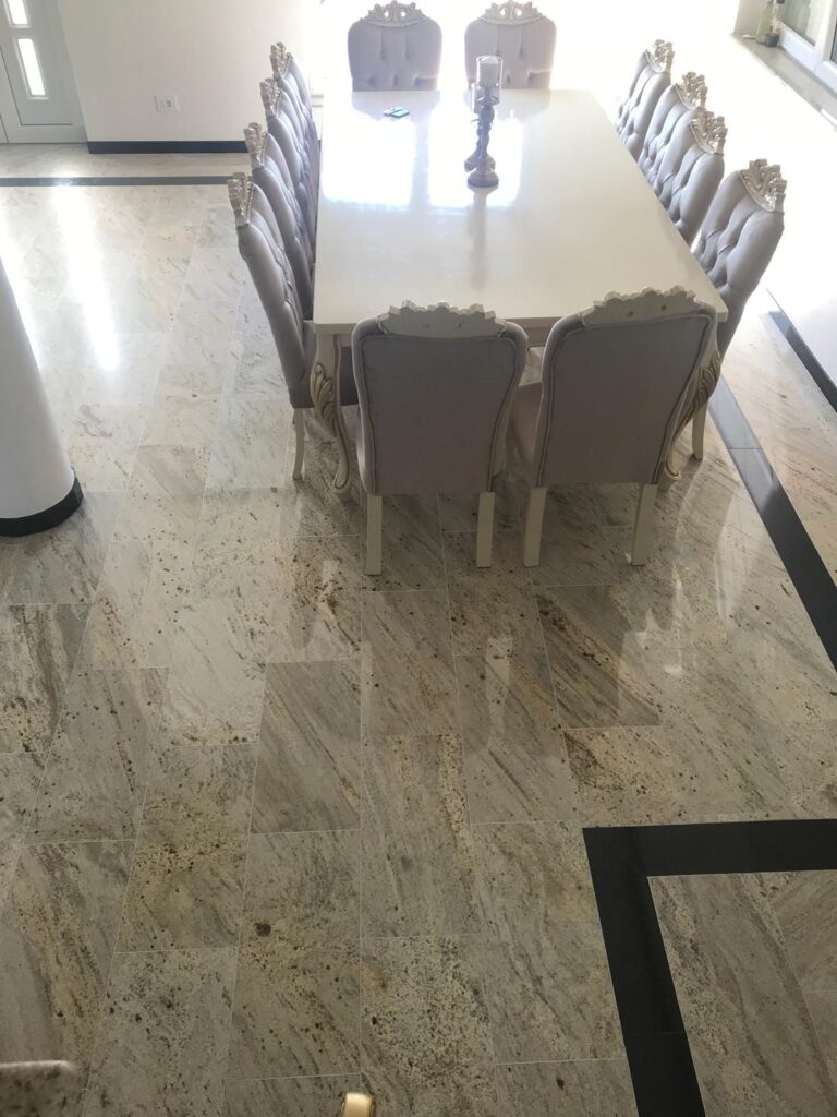Pardoseală din piatră naturală – lucrare Kawa Stone