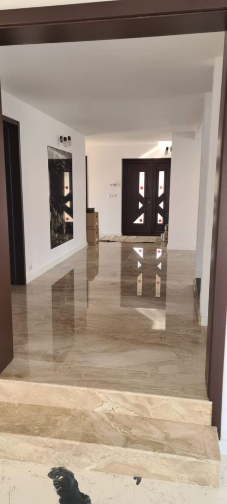 Pardoseală din piatră naturală – lucrare Kawa Stone