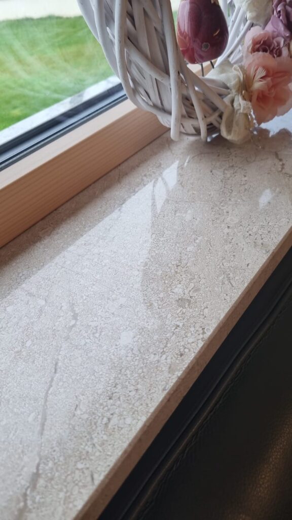 Pervaz din piatră naturală – lucrare Kawa Stone
