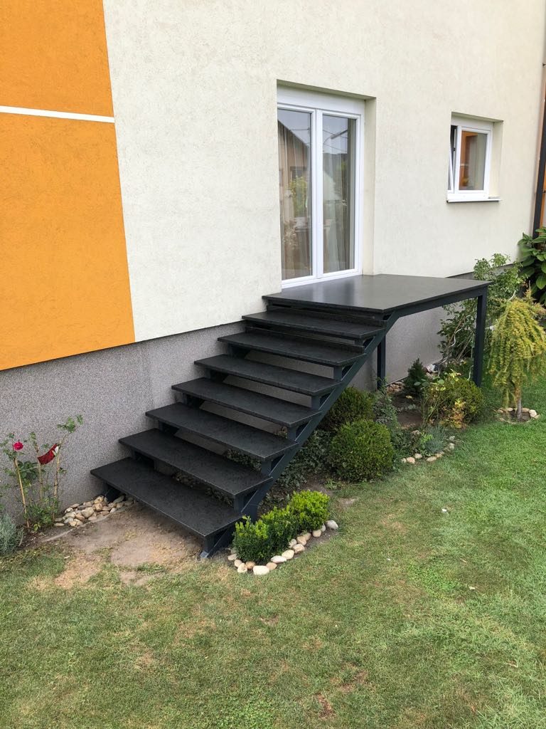 Scară placată cu piatră naturală – lucrare Kawa Stone